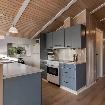 Bv125-blavand-soren-lassens-vaenge-9 Блаванн